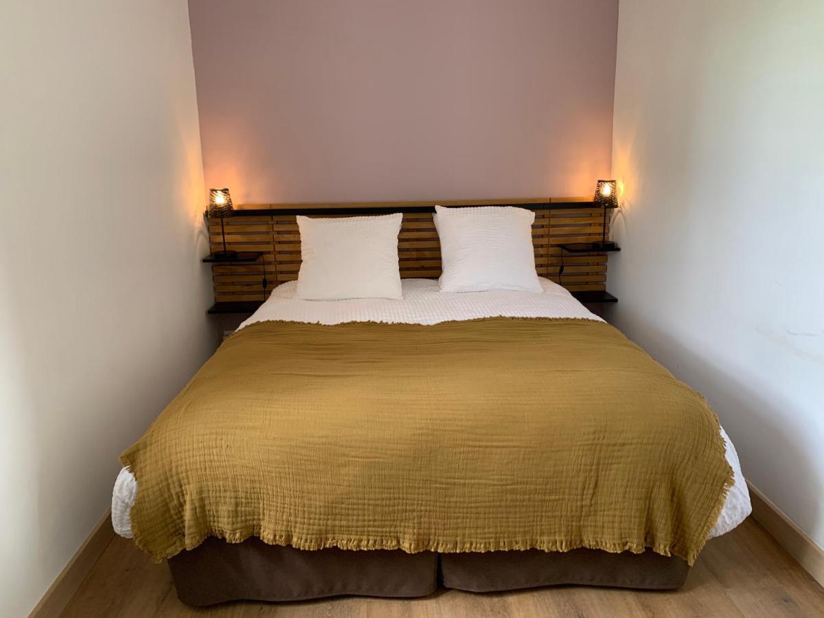 Rosey Chateau Du Mauny, Gites Et Chambres D'Hotes En Bourgogne מראה חיצוני תמונה